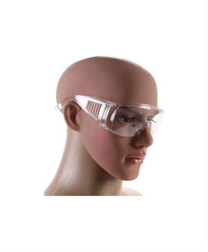 hoofd met transparante veiligheidsbril